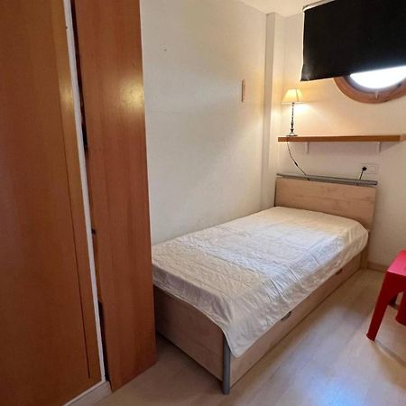 Apartamento Bonito piso en Roses con piscina y parking Exterior foto