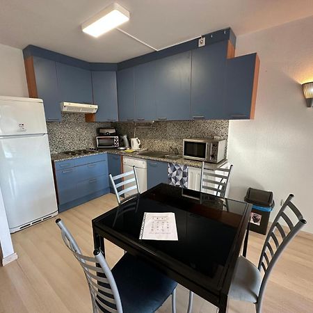 Apartamento Bonito piso en Roses con piscina y parking Exterior foto
