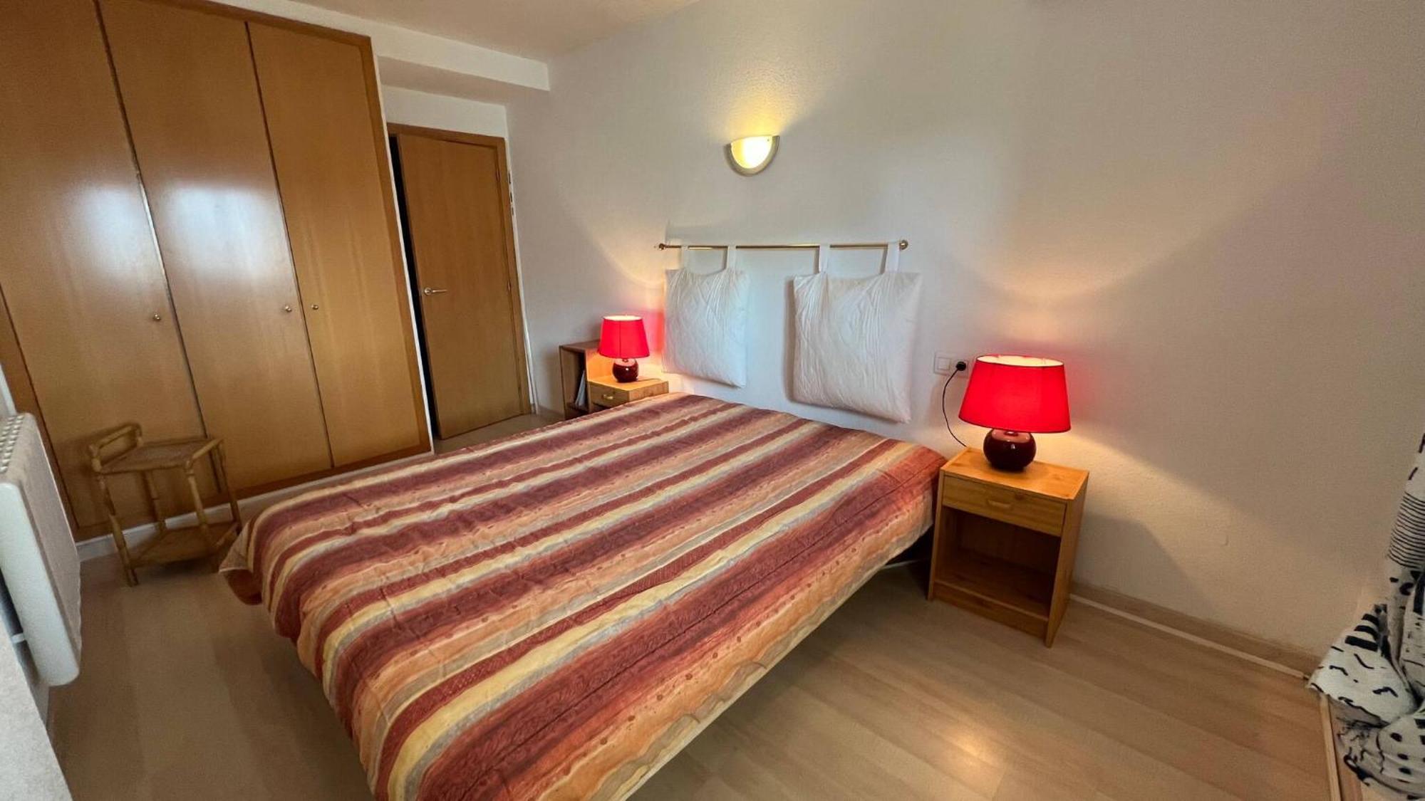 Apartamento Bonito piso en Roses con piscina y parking Exterior foto