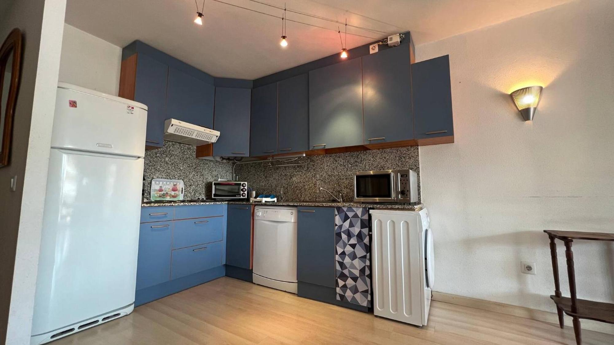 Apartamento Bonito piso en Roses con piscina y parking Exterior foto