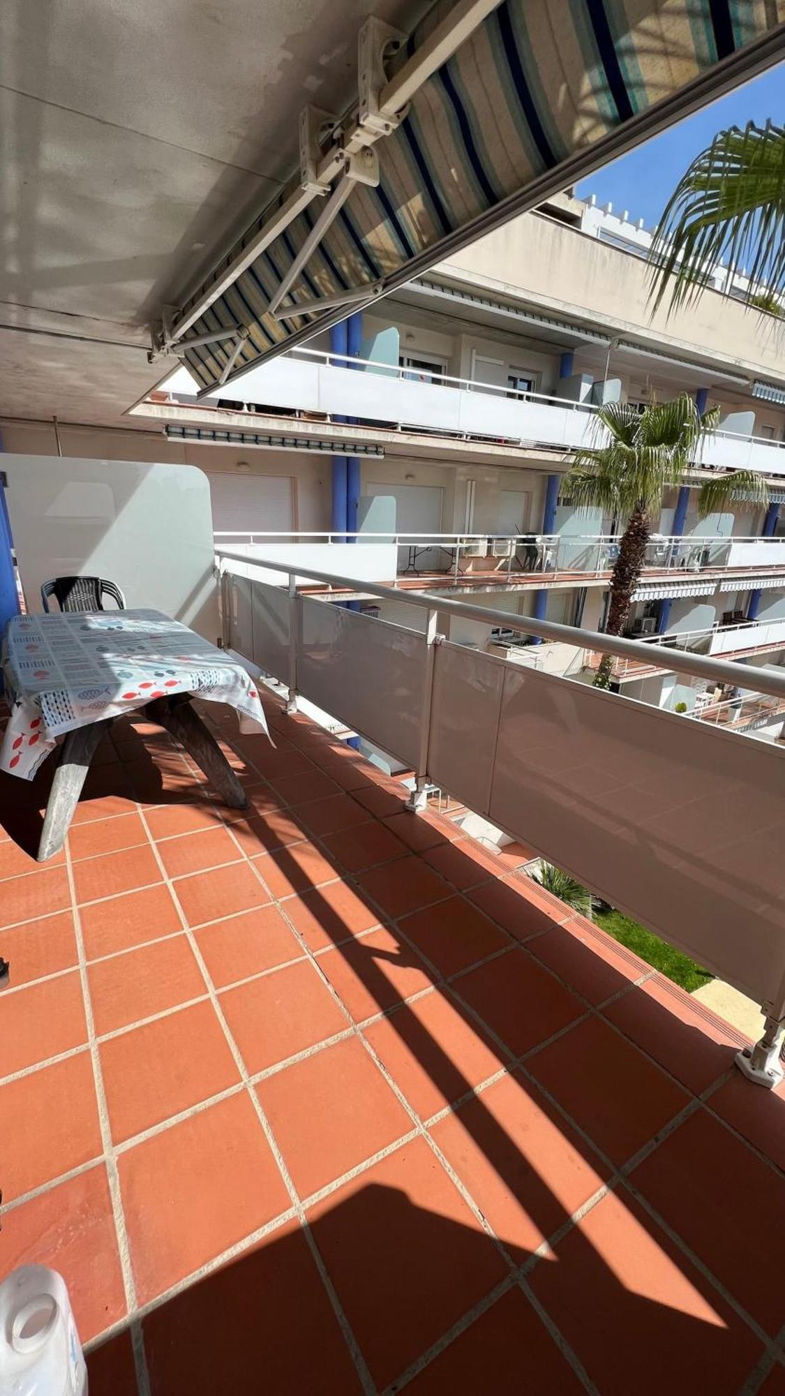 Apartamento Bonito piso en Roses con piscina y parking Exterior foto
