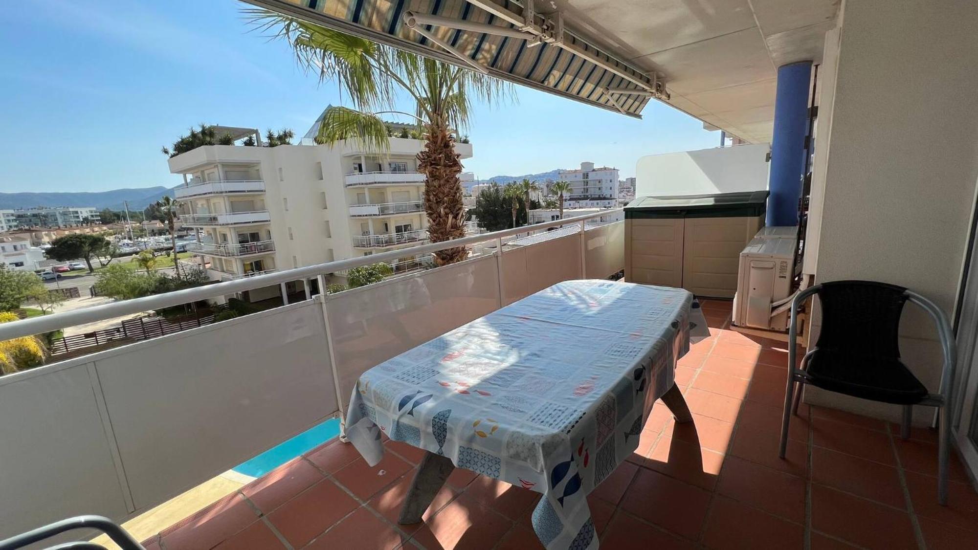 Apartamento Bonito piso en Roses con piscina y parking Exterior foto