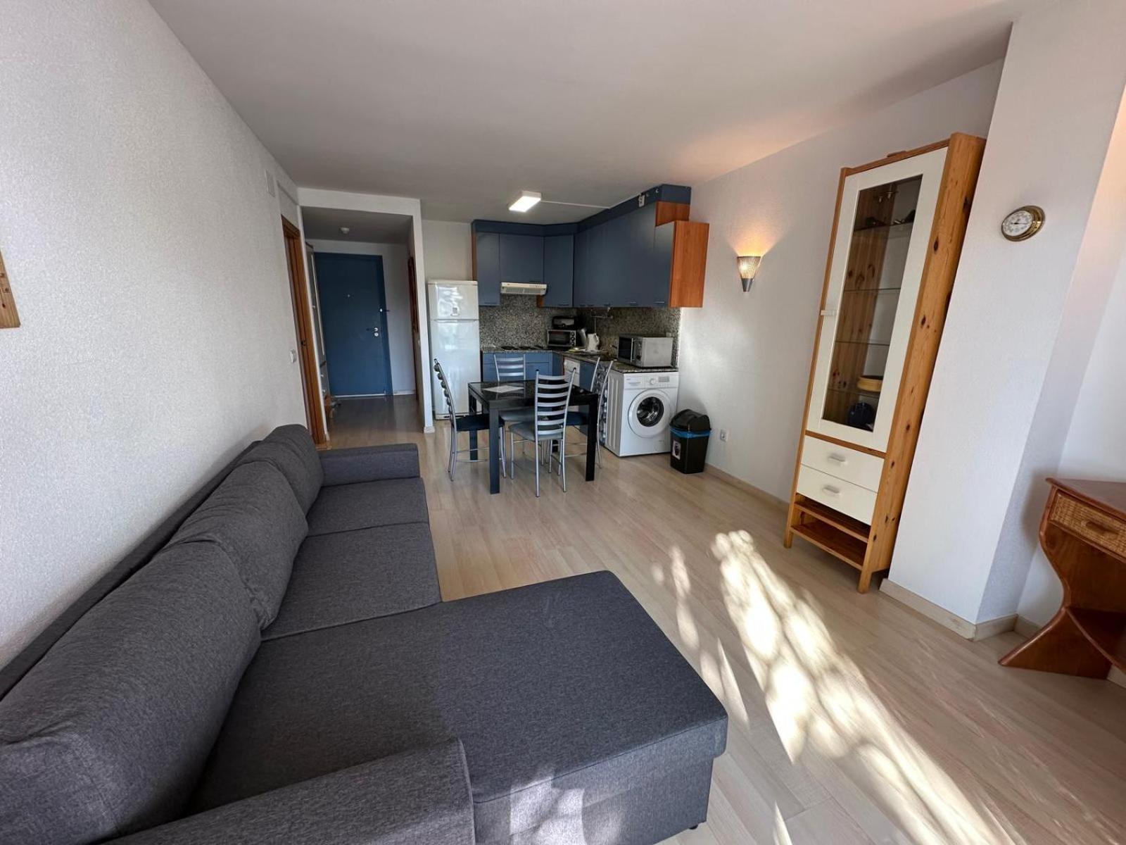 Apartamento Bonito piso en Roses con piscina y parking Exterior foto
